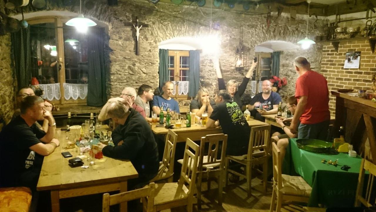 Roubenka Mlyn U Skaly Destne V Orlickych Horach Volne Terminy 5 Bytu Экстерьер фото